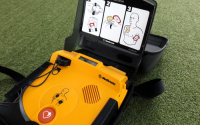 Club's Defibrillator 